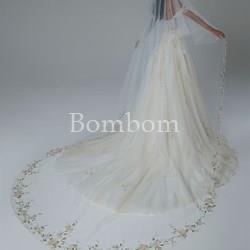 Velo de novia blanco - Imagen 1