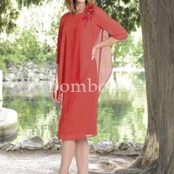 Vestido corto rojo evassé - Imagen 1