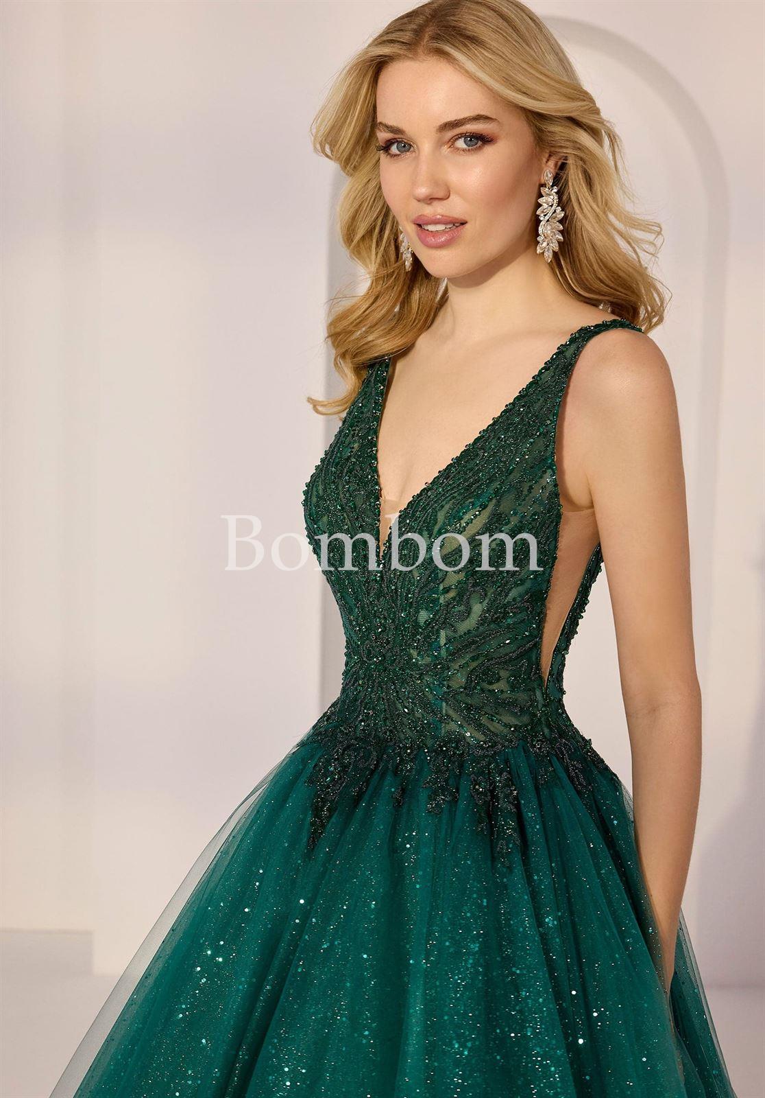 Vestido de novia blanco fondo ivory - Imagen 2