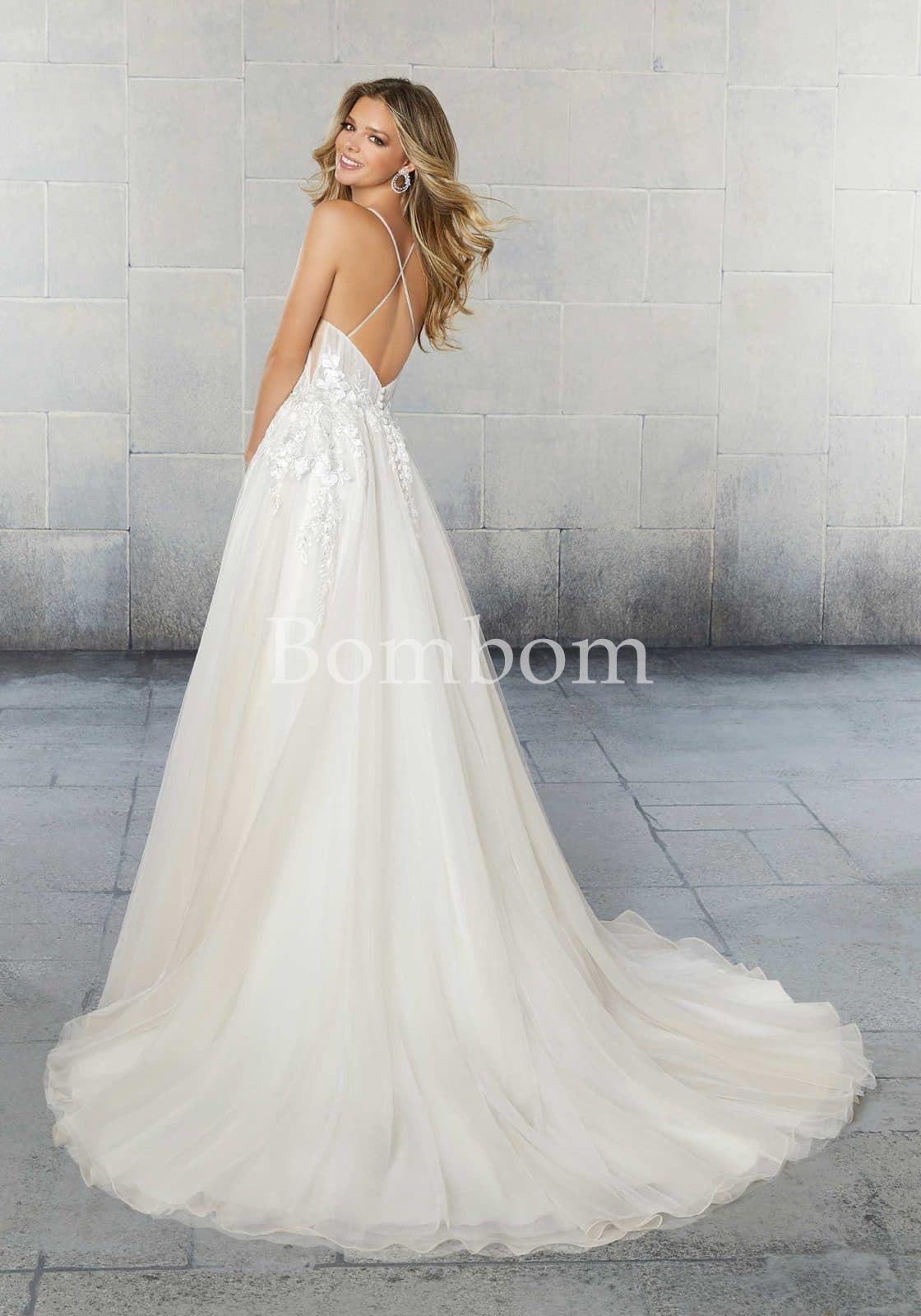 Vestido de novia linea juvenil para novia elegante , dinamica y alegre Morilee Madeline Gardner 6921 - Imagen 4