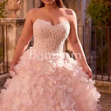 Vestido de novia rosa - Imagen 1