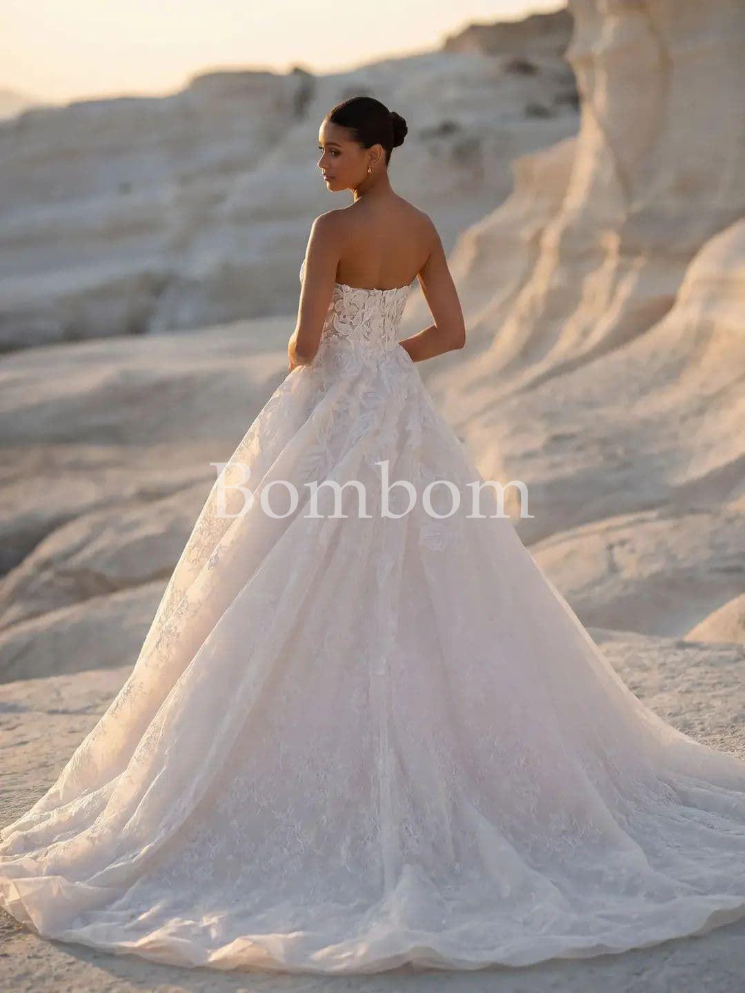 Vestido novia escote corazón blanco - Imagen 2