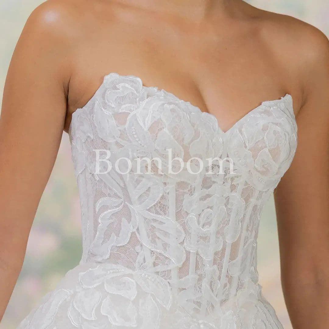 Vestido novia escote corazón blanco - Imagen 4